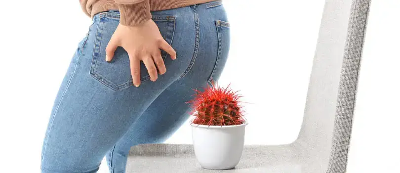পাইলস এর লক্ষণ: কীভাবে শনাক্ত ও চিকিৎসা করা যায়